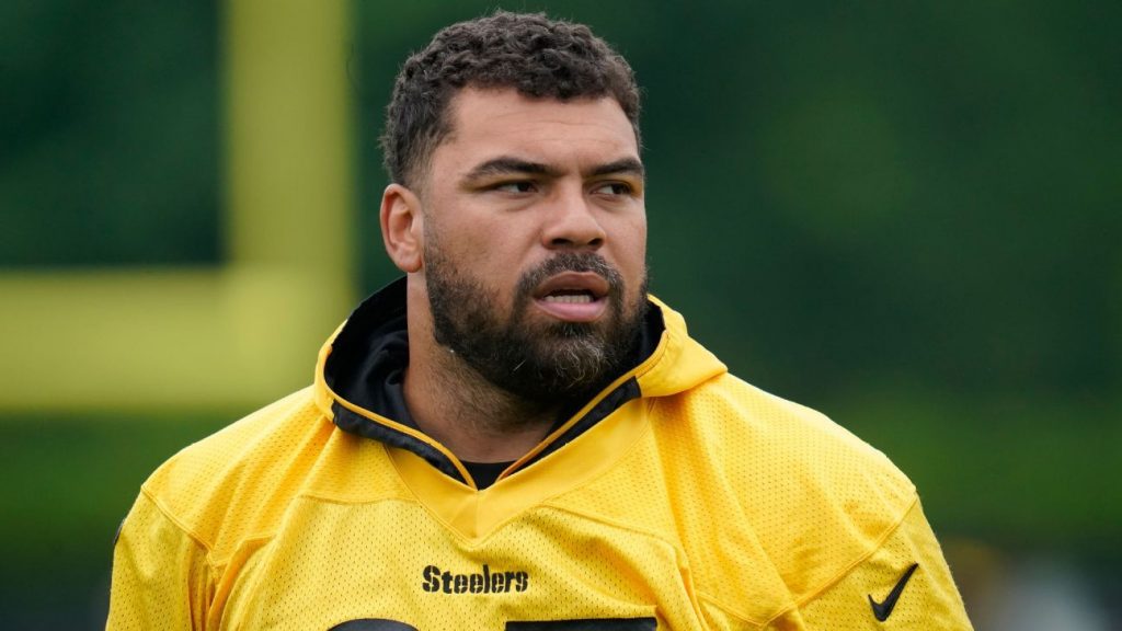 Source: Heyward agrees to revised Steelers deal Source: Heyward agrees to revised Steelers deal