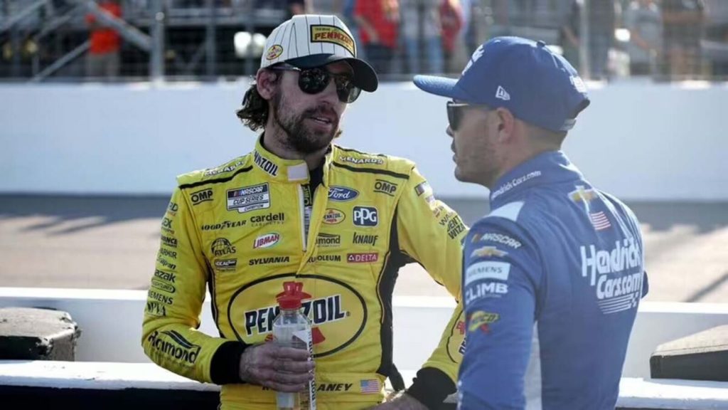 Ryan Blaney Sends a Chilling Warning to Kyle Larson over Wild Gateway duel Ryan Blaney Sends a Chilling Warning to Kyle Larson over Wild Gateway duel