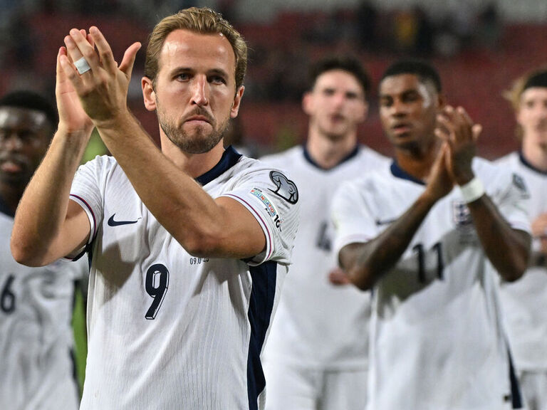 Sparkling England crushes Serbia to ignite Tuchel's reign