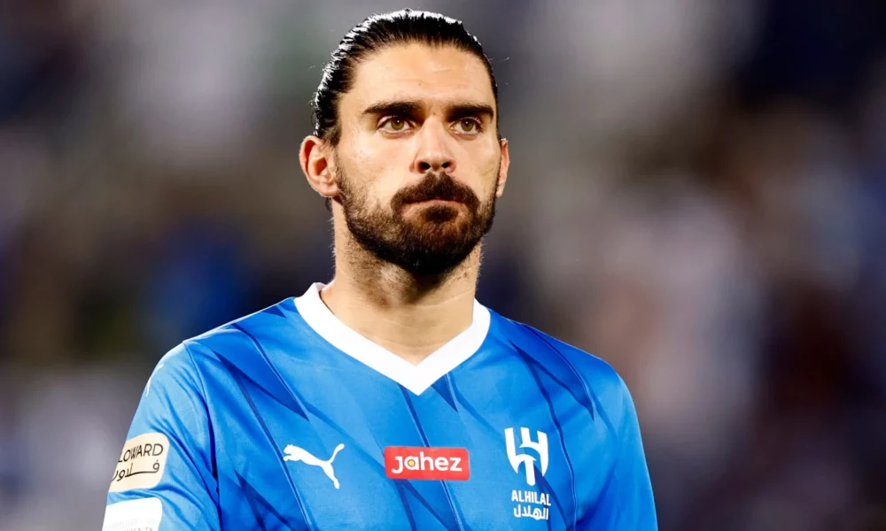 Man Utd prioritising sealing surprise move to sign £22m ex-PL star in January – report Man Utd prioritising sealing surprise move to sign £22m ex-PL star in January – report