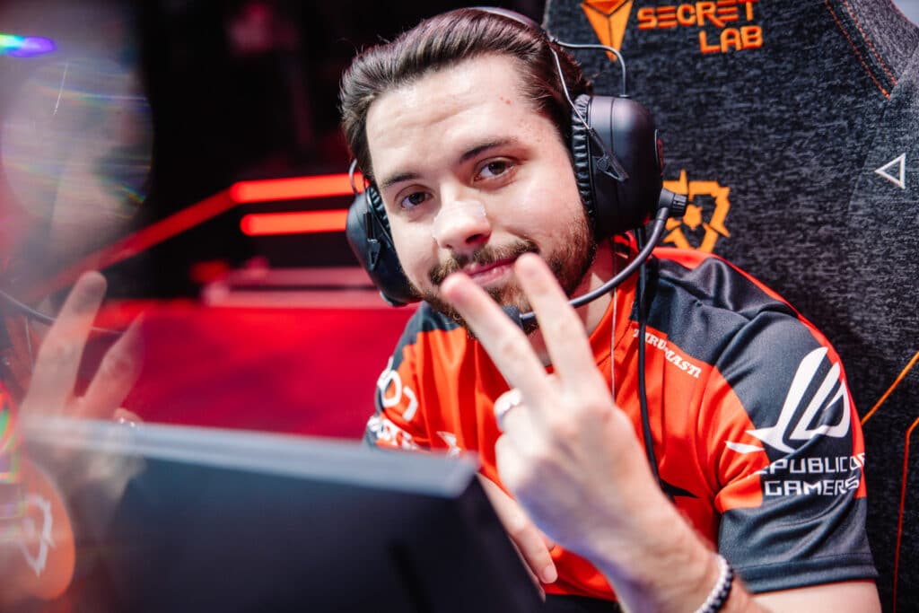 “The only thing that tops a Champs win is doing it twice”: NRG Ethan eyes VALORANT Champions 2025 title “The only thing that tops a Champs win is doing it twice”: NRG Ethan eyes VALORANT Champions 2025 title