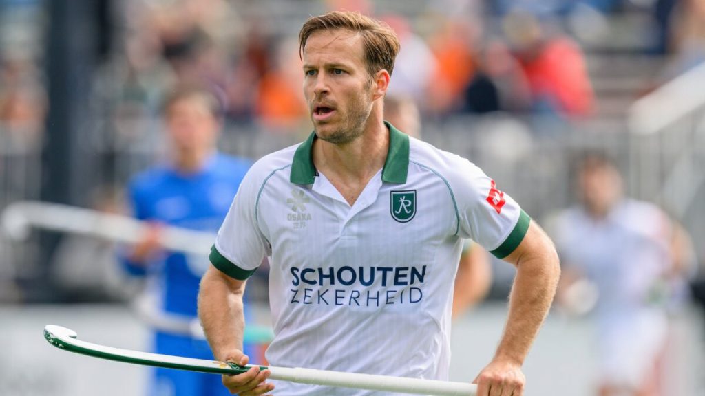 Netherlands: Player lists HK: Hertzberger at Rotterdam, Pruyser at A’dam Netherlands: Player lists HK: Hertzberger at Rotterdam, Pruyser at A’dam