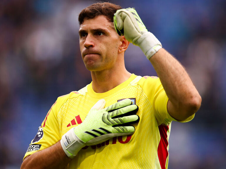 Emery hails Martinez's 'fantastic' Villa comeback after failed Man Utd move