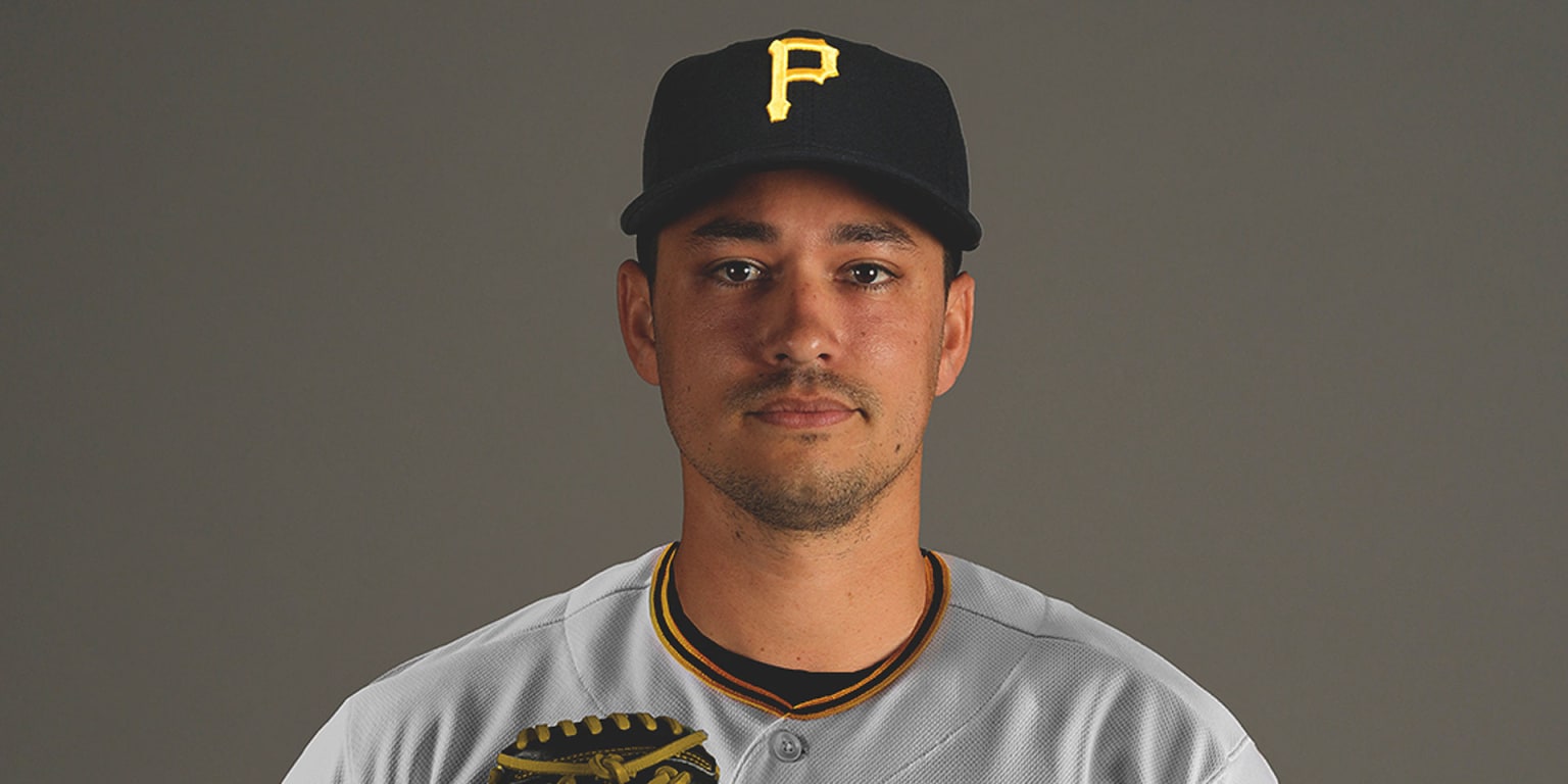 Gonzales 'constantly learning and growing,' ready for '24 with Bucs