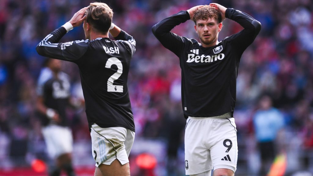 ‘He has to learn’ – Harvey Elliott told what he must do more by Unai Emery as Aston Villa’s struggles continue