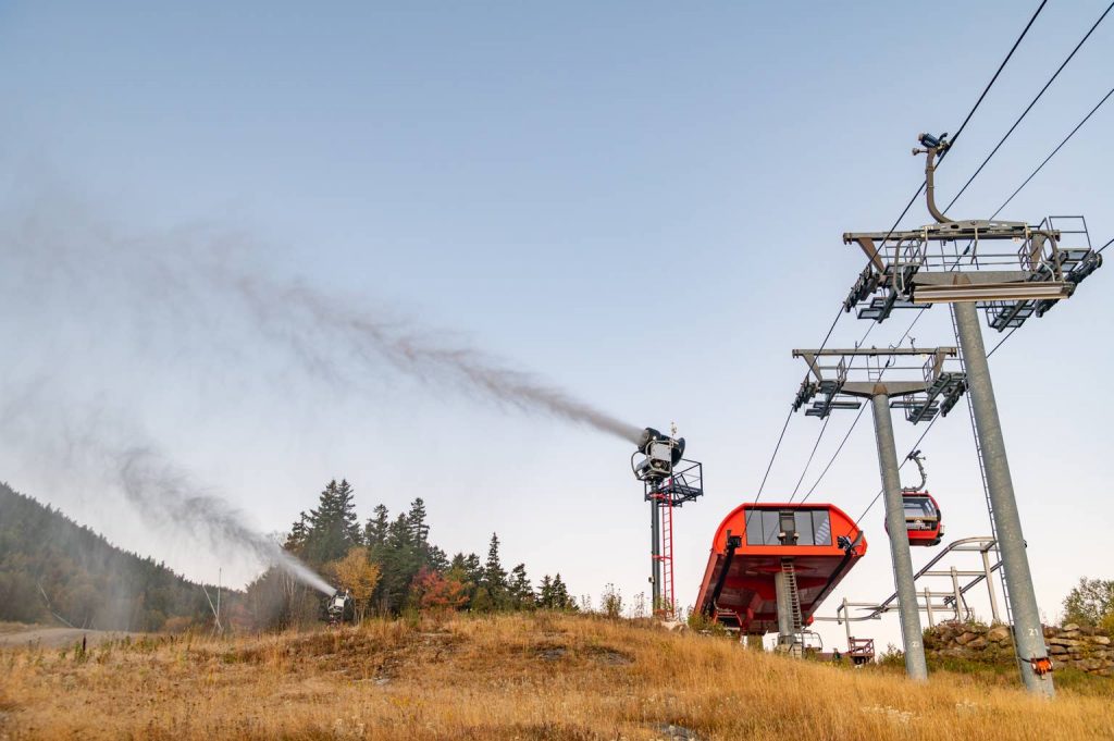 Sunday River’s First Snowmaking Test Sparks Excitement for Winter Sunday River’s First Snowmaking Test Sparks Excitement for Winter