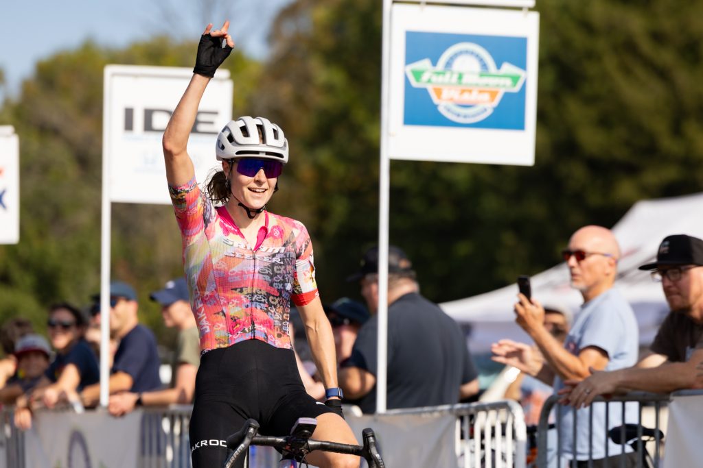 Rochester Cyclocross Day 2: Maghalie Rochette and Eric Brunner ride to solo wins in C2 races Rochester Cyclocross Day 2: Maghalie Rochette and Eric Brunner ride to solo wins in C2 races