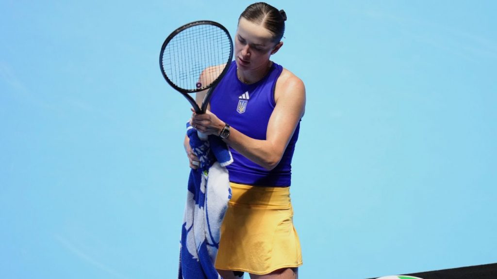 Svitolina joins Haddad Maia in ending season early