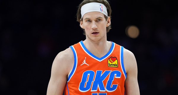 Branden Carlson, Thunder Sign Two-Way Deal