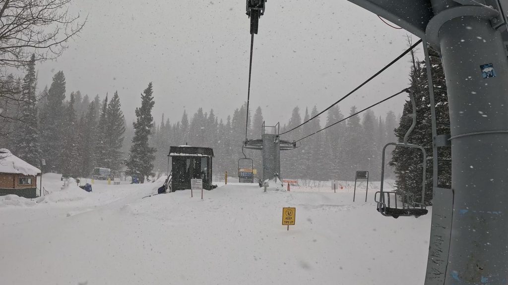 Powderhorn Planning to Replace West End Lift with High-Speed Quad Powderhorn Planning to Replace West End Lift with High-Speed Quad