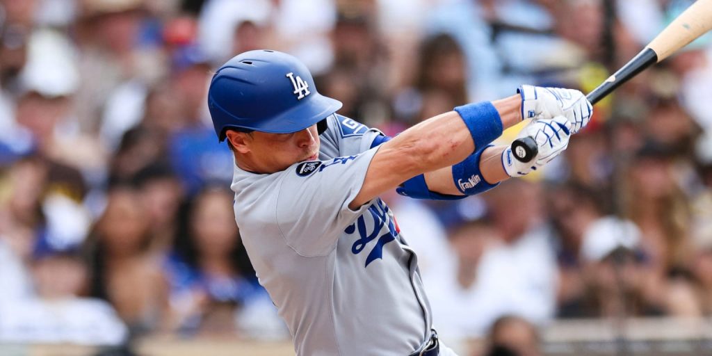 Will Smith, Roki make Wild Card Series roster; Conforto off