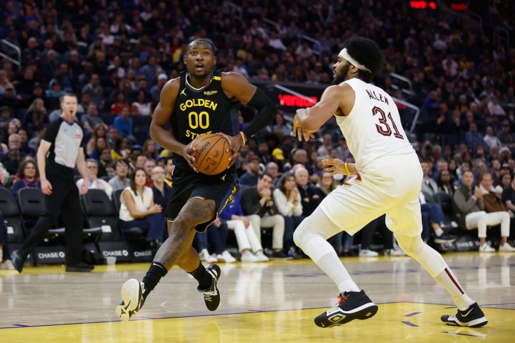Jonathan Kuminga agrees to 2-year, .5 million deal with Warriors: Sources Jonathan Kuminga agrees to 2-year, .5 million deal with Warriors: Sources