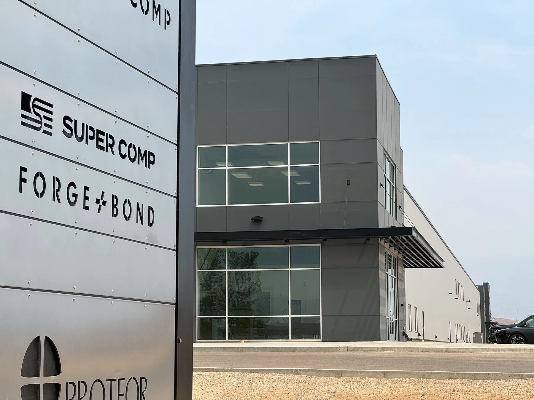 CSS Composites Ceases Operations, Future of FusionFiber, Forge+Bond Wheels Unknown