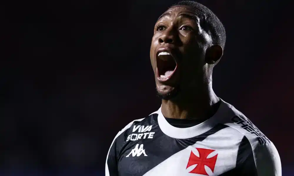 Chelsea in fierce battle with Tottenham to sign exciting £34m South American star – report