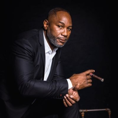 Lennox Lewis To Oleksandr Usyk: “Retire On Top, Like I Did.”