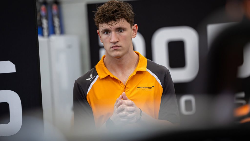 Alex Dunne hailed as ‘like a Red Bull driver’ as Helmut Marko confirms F1 talks