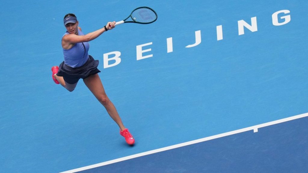 Coco Gauff loses to Amanda Anisimova in China Open semifinals