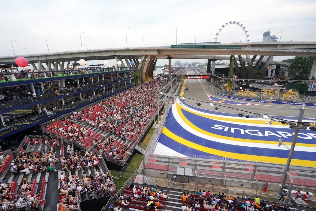 Over 300,000 Attend 2025 Singapore Grand Prix Weekend Over 300,000 Attend 2025 Singapore Grand Prix Weekend