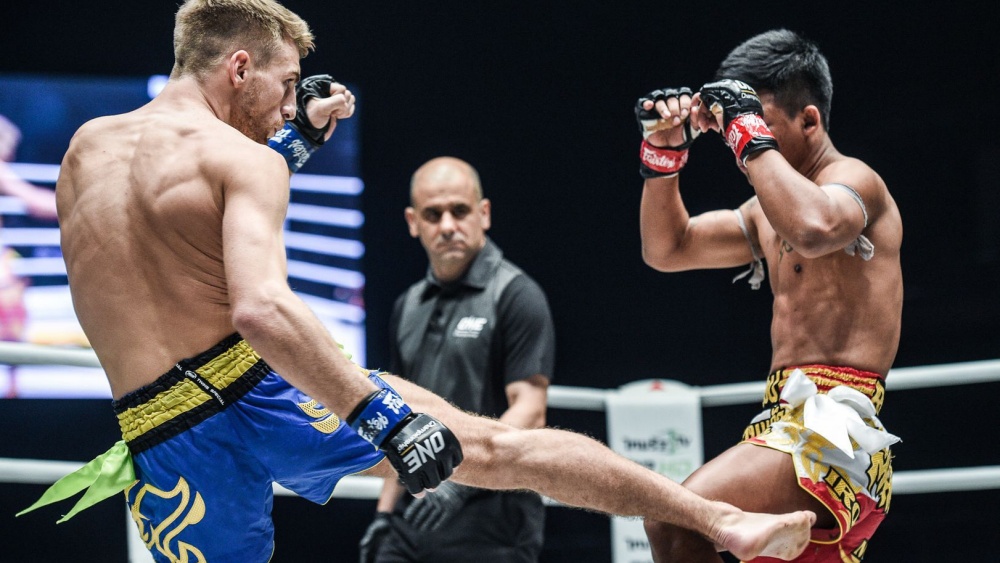 How To Check Kicks In Muay Thai How To Check Kicks In Muay Thai