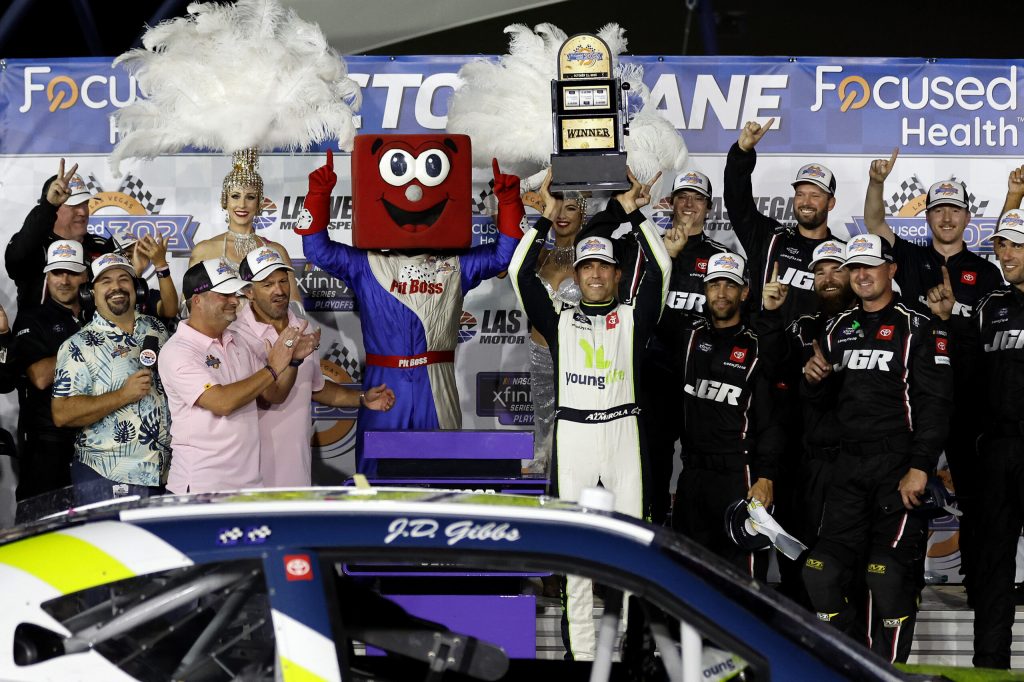 RECAP: Aric Almirola Beats Zilisch in the NASCAR Xfinity Series Playoff Race