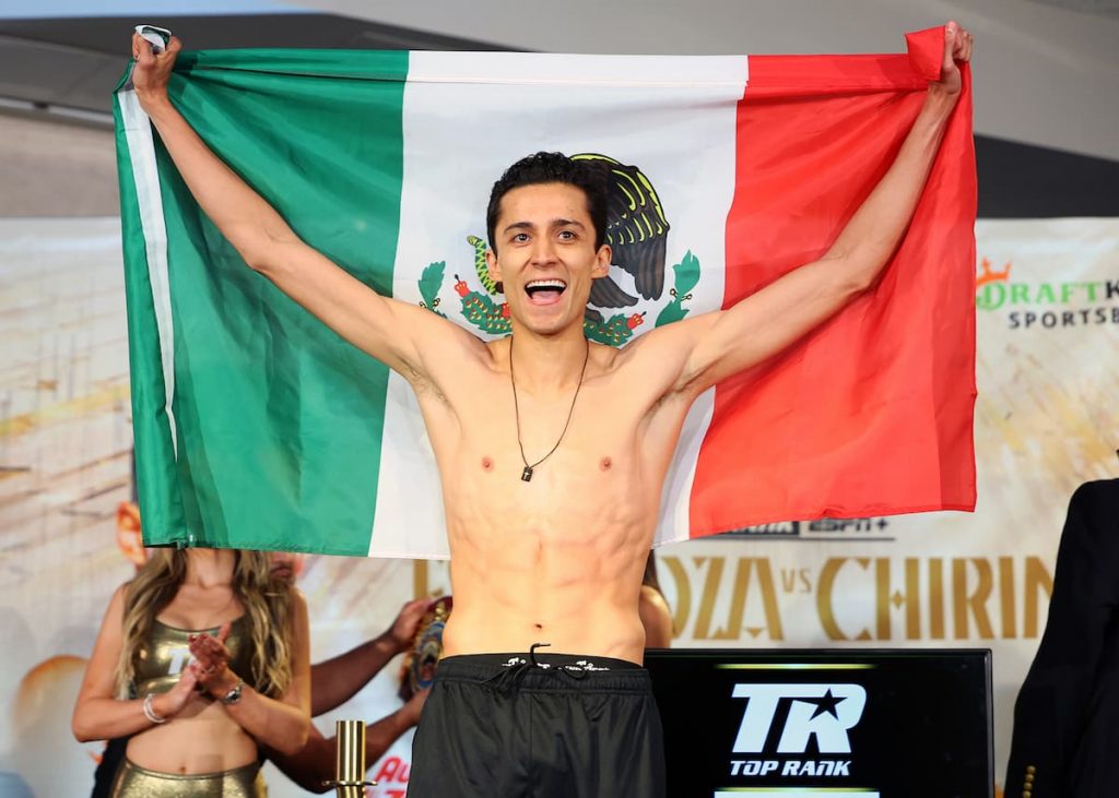 Rafael Espinoza faces Arnold Khegai in Mexico mid-November