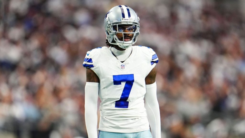 Cowboys' Diggs out Sunday after home accident Cowboys' Diggs out Sunday after home accident