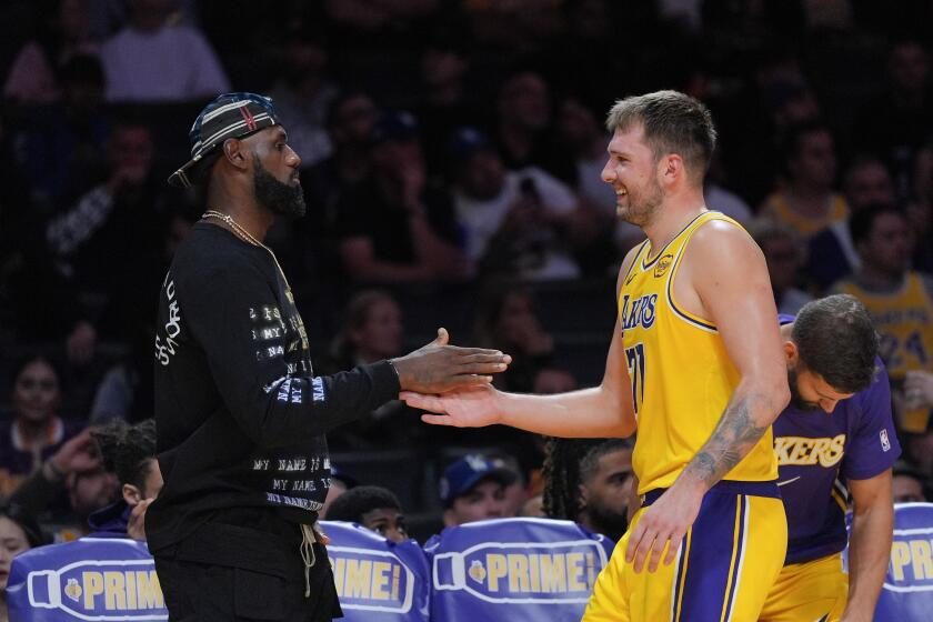 Luka Doncic sharp again, but Kings rally to beat Lakers Luka Doncic sharp again, but Kings rally to beat Lakers