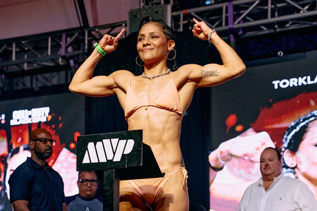 Photos: Juarez and Nery Plata make weight for 108-pound title fight at MVP 16