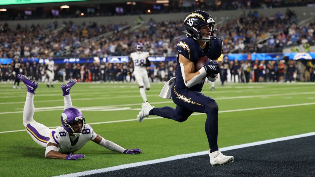 Follow live: Herbert finds McConkey for 27-yard TD as Chargers extend lead