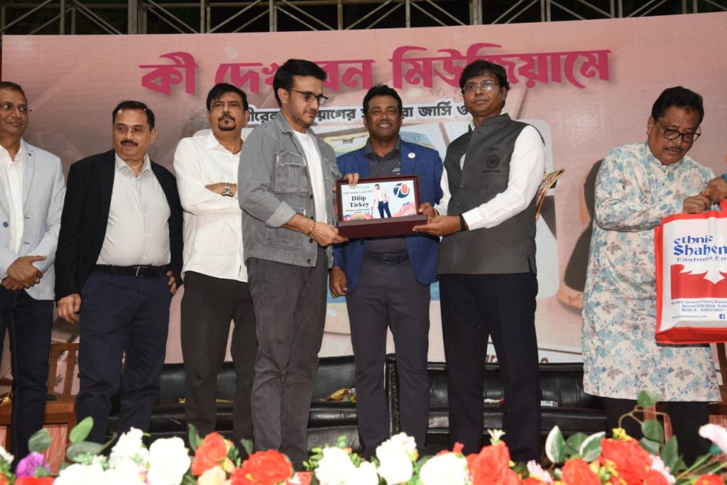 India: 
        Hockey India President Dr. Dilip Tirkey Honoured with Lifetime Achievement Award by Calcutta Sports Journalists’ Club