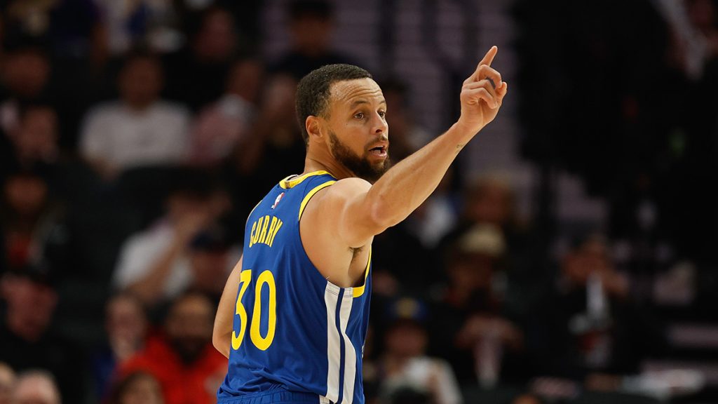 Where Steph Curry ranks on NBA's current, future all-time career earnings list