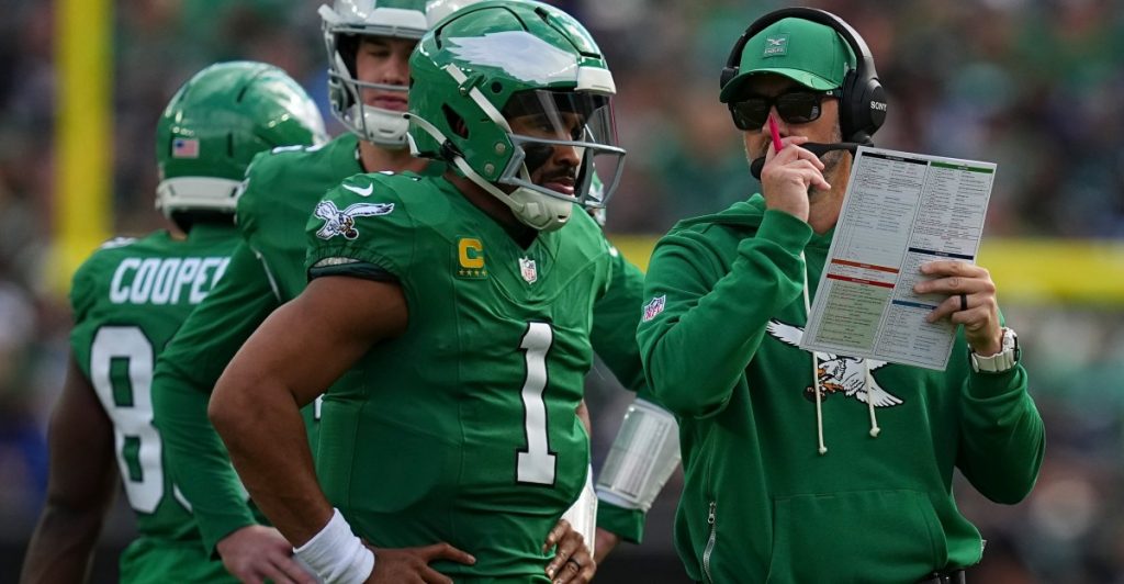 Eagles Film Review: First time all year the offense felt balanced and sequenced well Eagles Film Review: First time all year the offense felt balanced and sequenced well