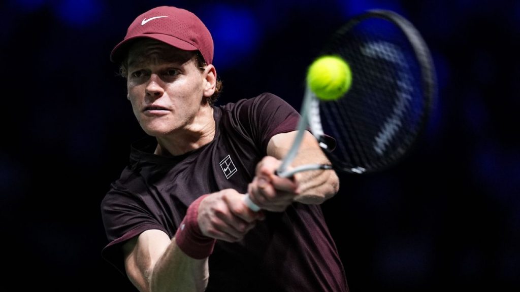 Sinner, eying No. 1, reaches Paris quarterfinals