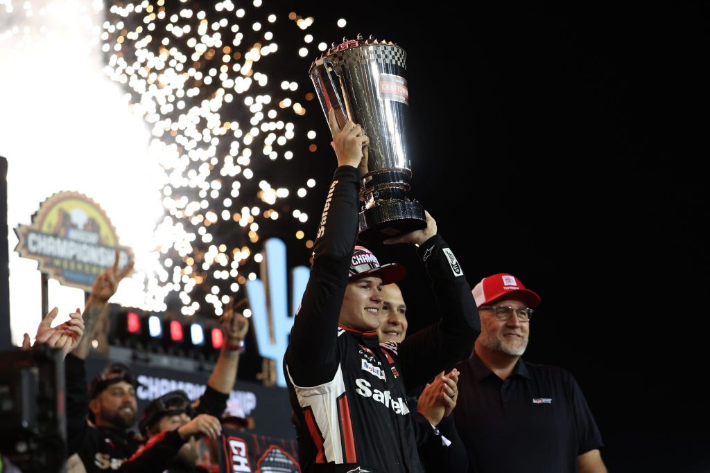 RECAP: Corey Heim Shakes Off Pressure and Wins NASCAR Truck Series Championship
