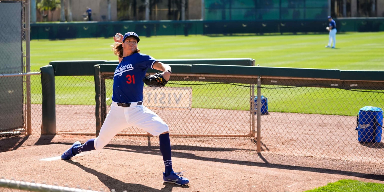 Dodgers enjoying process of 'opening up the curtain' with Glasnow