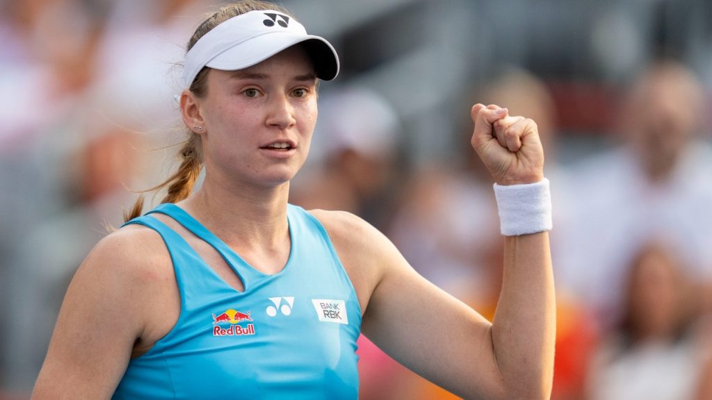 Rybakina stuns Swiatek to reach semis at WTA Finals for first time