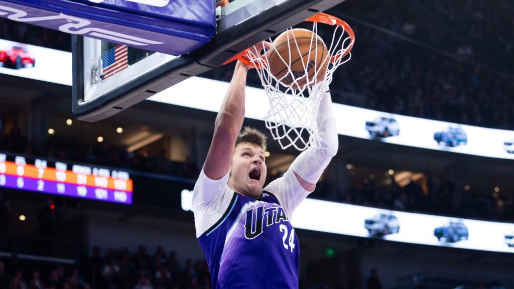 Reports: Jazz C Walker Kessler to undergo season-ending shoulder surgery