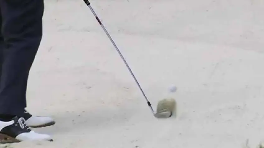 Changwoo Lee disqualified: 23-second delay