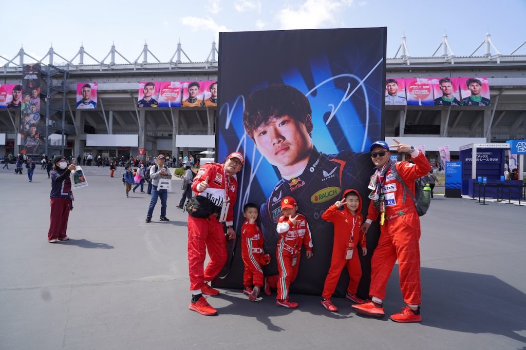 The Beginner’s Guide to Attending a Formula 1 Race in 2026 The Beginner’s Guide to Attending a Formula 1 Race in 2026