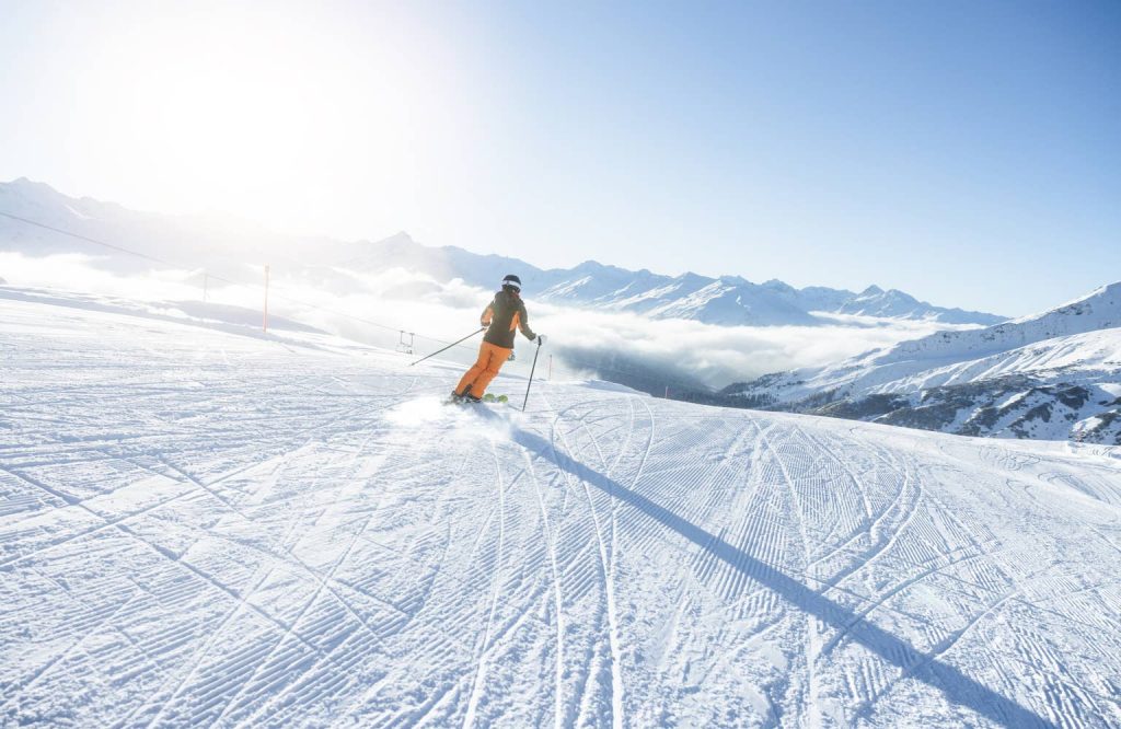 5 Essential Tips for Safely Skiing in the Backcountry