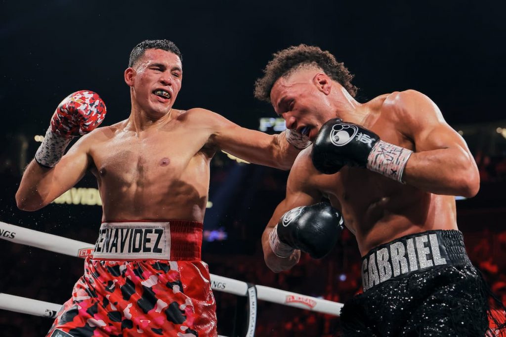 Full fight video: David Benavidez retains title against David Morrell