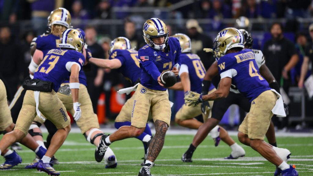 Washington vs. UCLA prediction: Odds, expert picks, team and player news, trends, and stats