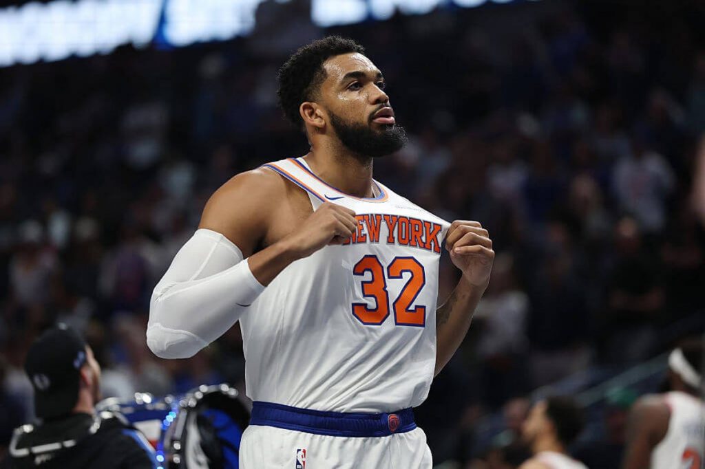 Karl-Anthony Towns sells Yoshinobu Yamamoto rookie card for record ,000