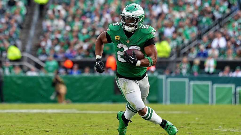 Eagles' kelly green, Texans' battle red uniforms top NFL Week 12 threads