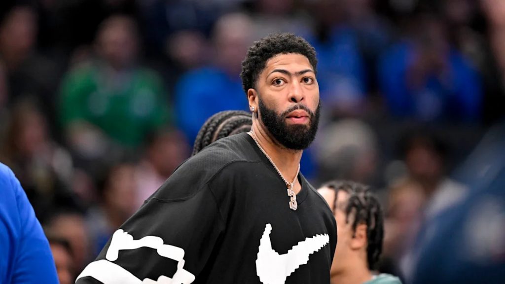 Report: Even once healthy, there is a limited trade market for Anthony Davis Report: Even once healthy, there is a limited trade market for Anthony Davis