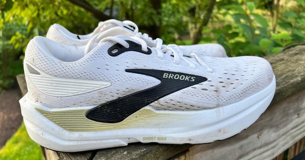 Brooks Ghost Max 3 Multi Tester Review: 5 Comparisons Brooks Ghost Max 3 Multi Tester Review: 5 Comparisons