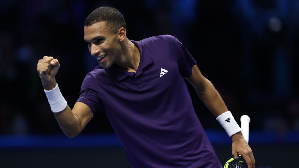 Auger-Aliassime into ATP semis, to face Alcaraz