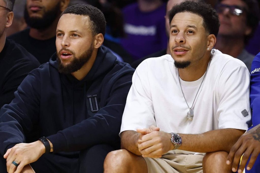 Why do the Warriors only have one Curry right now? Blame the NBA hard cap Why do the Warriors only have one Curry right now? Blame the NBA hard cap