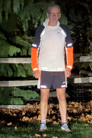 Brooks 2025 Run Visible Collection Reviews  – Women’s Tight & Half-Zip,  Men’s 5” 2-in-1 Short & Thermal Hoodie