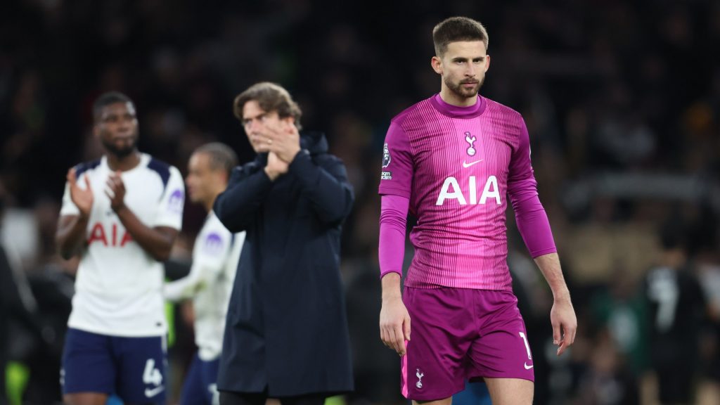 Thomas Frank claims Tottenham supporters who booed Guglielmo Vicario ‘can’t be true fans’ Thomas Frank claims Tottenham supporters who booed Guglielmo Vicario ‘can’t be true fans’
